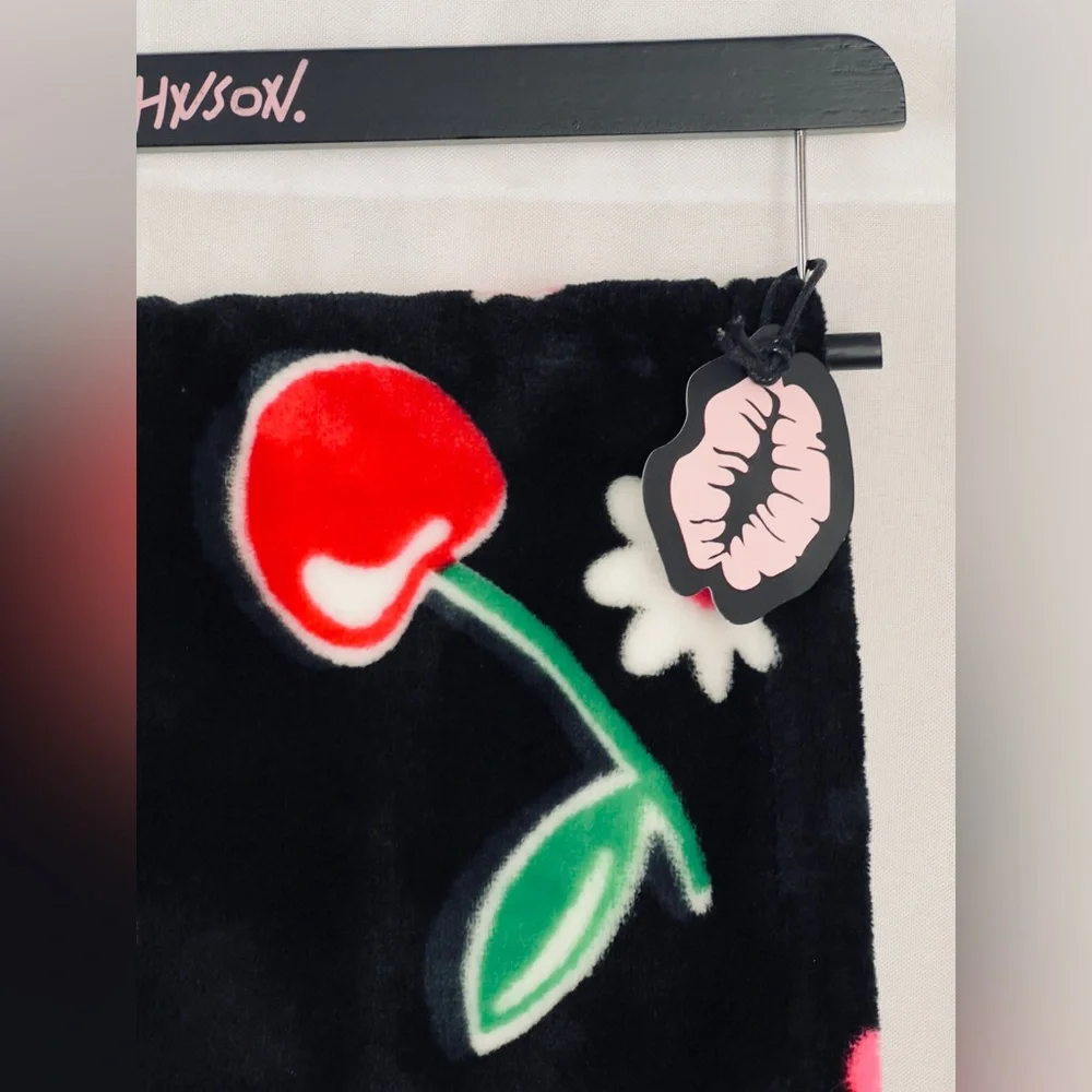Betsey Johnson Thick Ultra Soft  Luxurious Black with Cherry  Blossoms Throw NWT